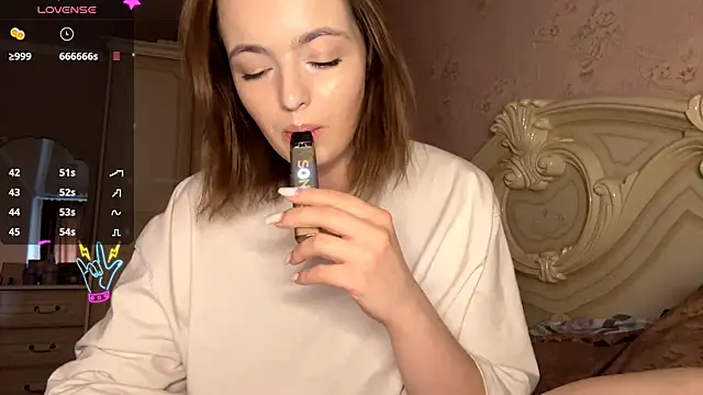 MistressBabe élő XXX-chatje