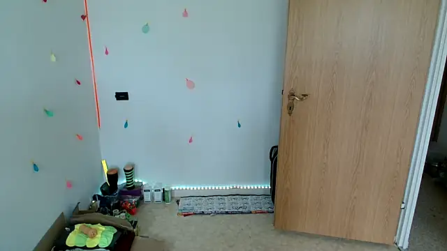 hei_69 Chat XXX live