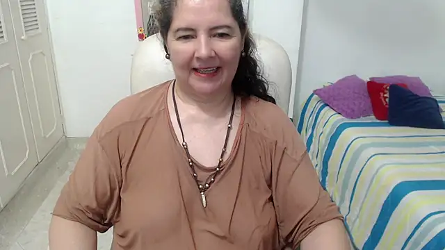 leonela_69n Live XXX chat