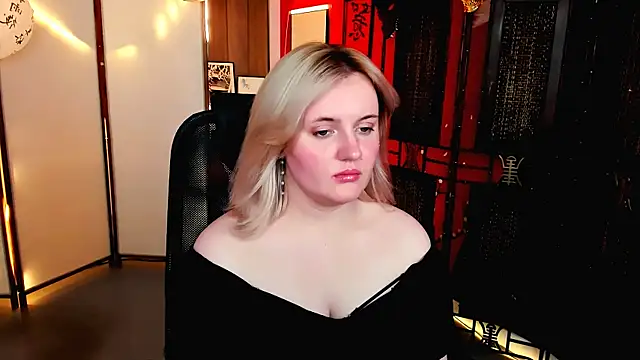 Chat +18 de KathyBriggs ao vivo