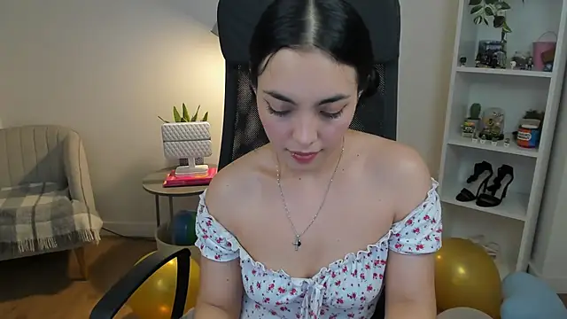 _BellaEvans_ Live XXX Chat