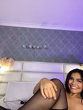 miadecker Chat XXX in diretta