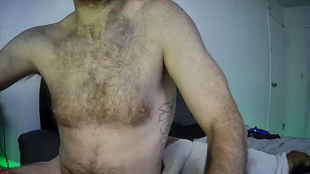Tiggitytomociti's Webcam Show