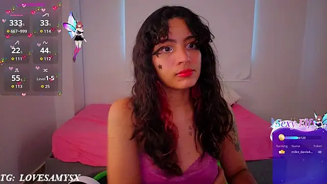 Chat XXX en directo de Lovelyamyy