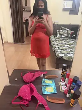 indianshycouple Adlı Modelin Web Kamerası Şovu