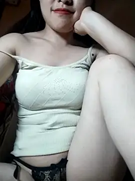 Cherry-squirtt Show Webcam