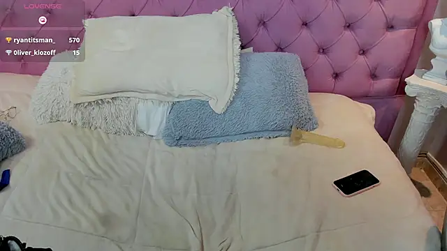_chelsea_24 live XXX chat