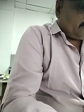 Desi_Lodo_Gujju_Boy 现场XXX聊天