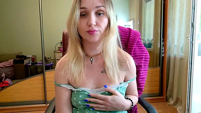 Chat XXX en directo de Sorceress_Evelina