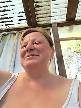 jusichka live XXX chat