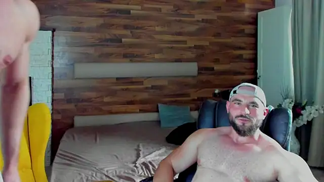 IvanHydee Show Webcam