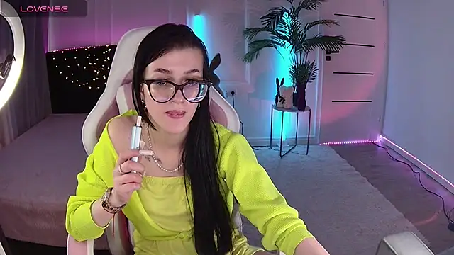 Chatroom XXX en direct de Ariella_Me