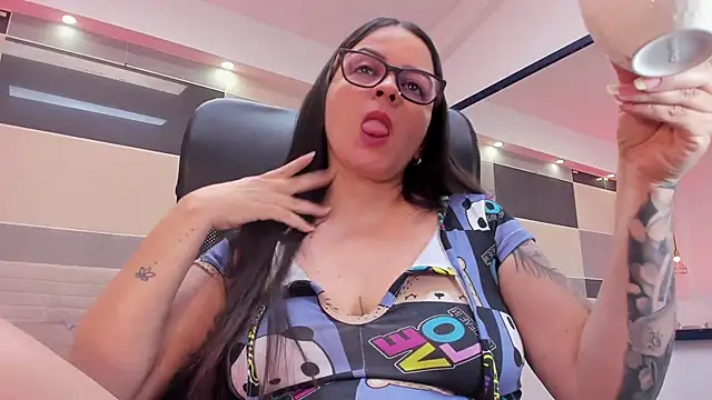 Zara_Jackson 现场XXX聊天