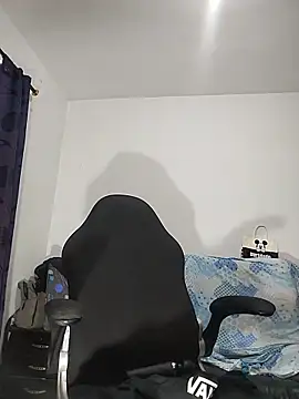 LucyDiamonds1n Live XXX chat