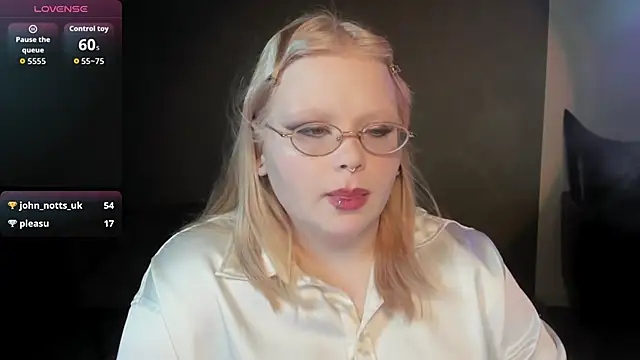 LottieReed's Live XXX Chat