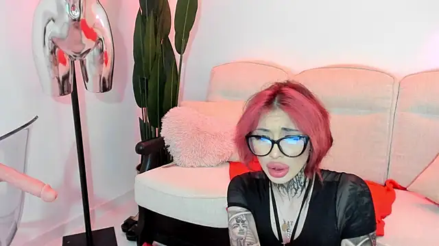 Cassy-Foxy's Live XXX Chat