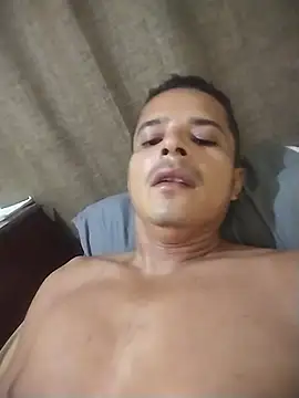 Alvarito_25 Pertunjukan Webcam
