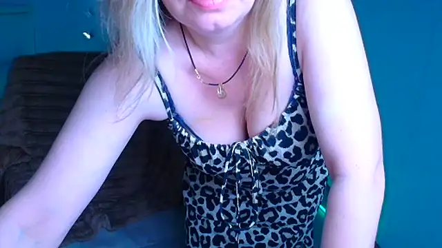 Amanda_Swannn 라이브 XXX 채팅