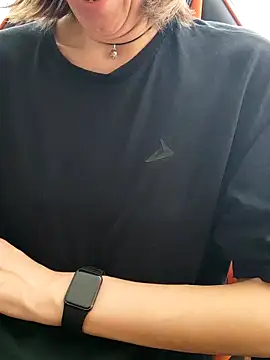 Aashikalaa 라이브 XXX 채팅