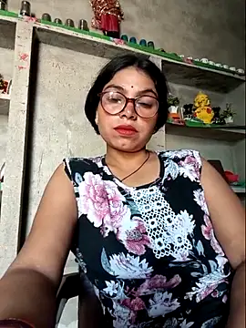 Priyankasing élő XXX-chatje