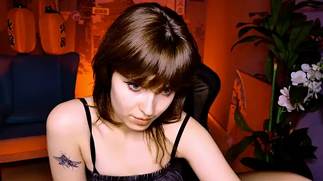LolaDominara's Live XXX Chat