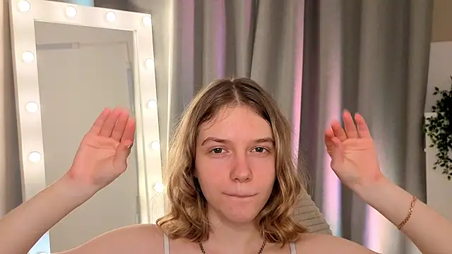 Živý XXX chat MilanaRayy
