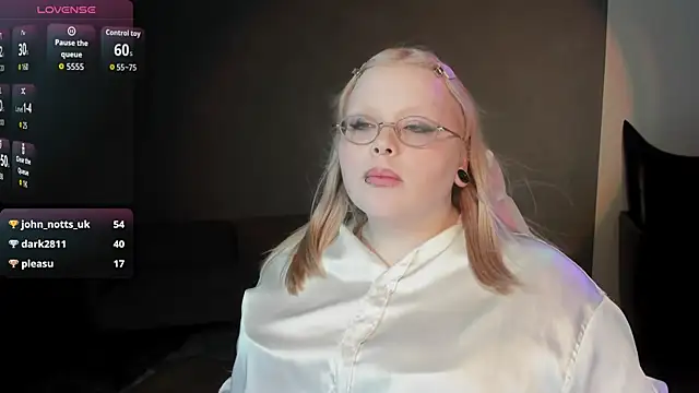 Chat XXX ao vivo de LottieReed