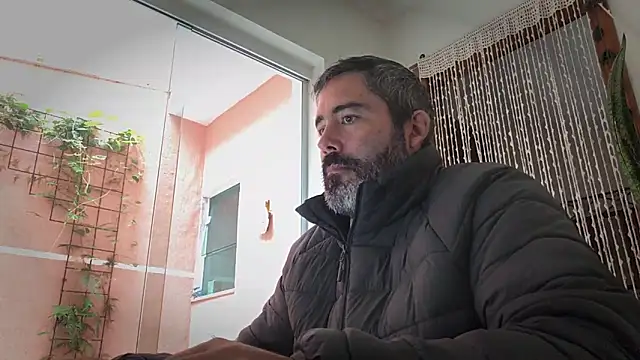victor_chat's Webcam Show