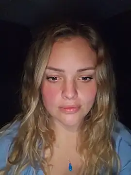 Bridgette03 Adlı Modelin Canlı XXX Sohbeti