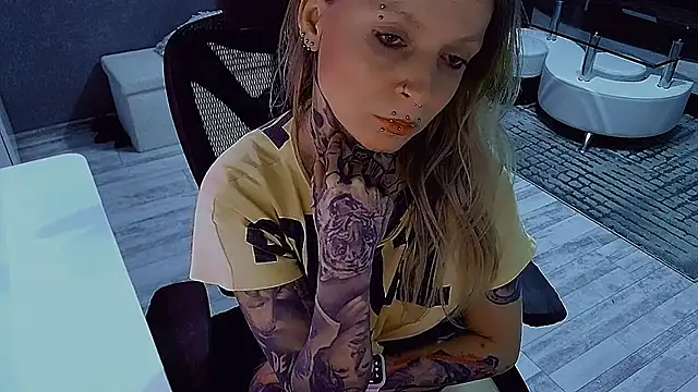 InesGold 라이브 XXX 채팅