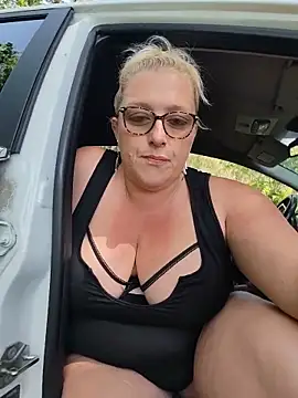 winniess40's Live XXX Chat