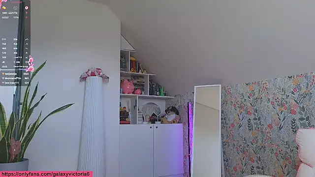brilliantvictoria's Live XXX Chat