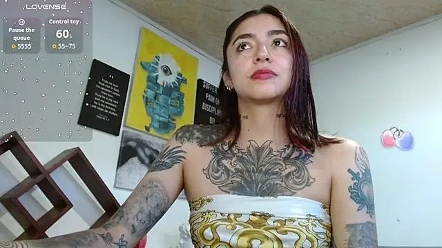 ZoeBakers_'s Live XXX Chat