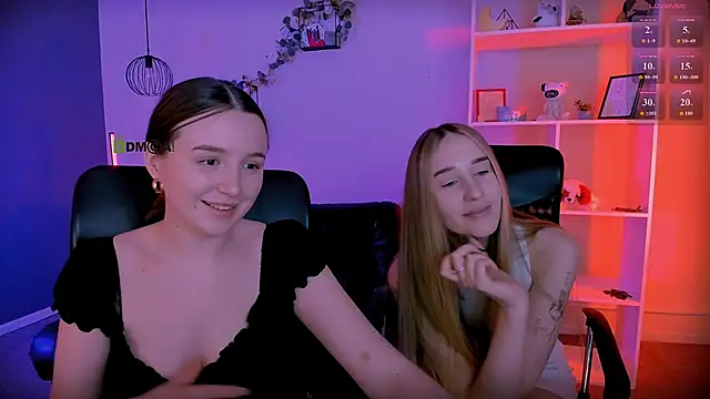 mila_firee élő XXX-chatje