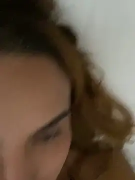 Jullyanaximeness ওয়েবক্যাম শো