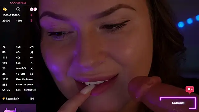 AliceOfWondersS Chat XXX live