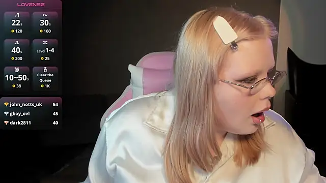 LottieReed Chat XXX live