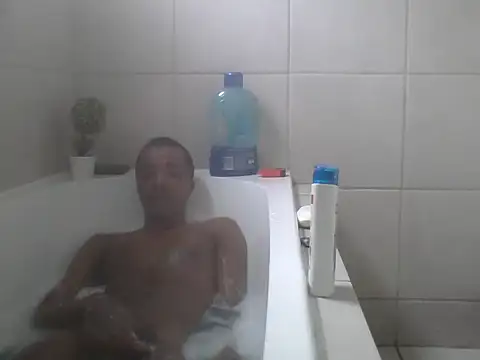 RULEbreaker00 Show Webcam
