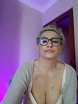 LunaBlaise's Live XXX Chat
