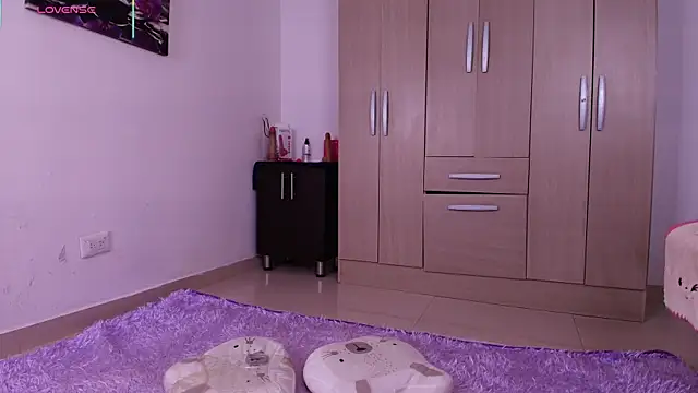 Chat +18 de im_natalia ao vivo