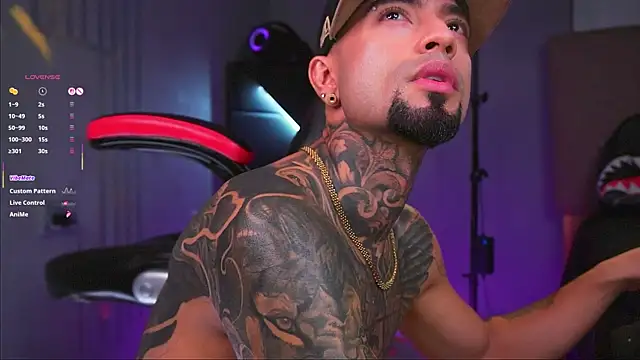samuel_boy_tatoo Pertunjukan Webcam