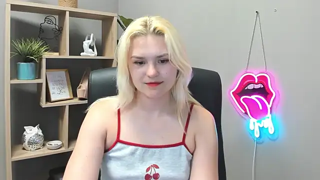 SweetLilyxo's Live XXX Chat