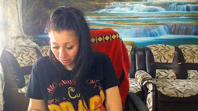 MoistMady's Live XXX Chat