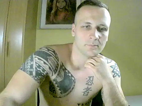 MacMillan69's Webcam Show