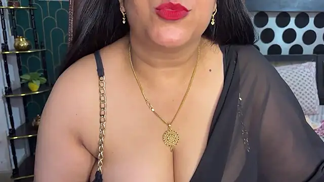 FlatVincy4's Live XXX Chat