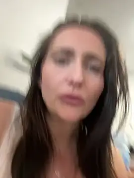 Chat +18 de Siren__xxx ao vivo