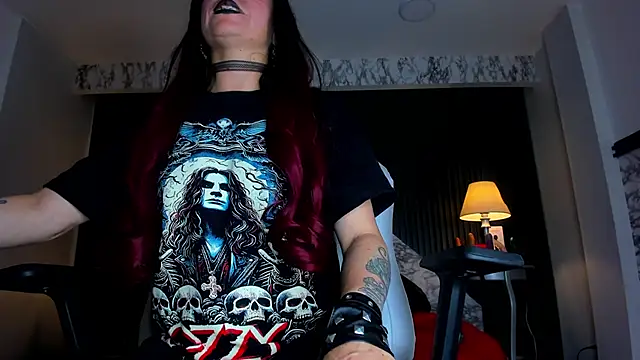 EvangelineJoness Live XXX-Chat