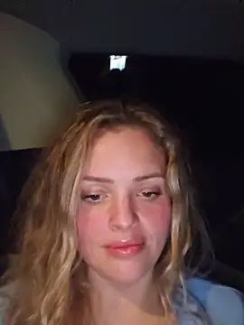 Онлайн чат XXX Bridgette03