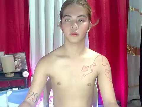 Chat XXX en directo de Tikolina_uncut