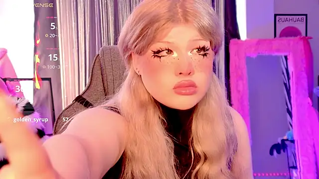 Chat XXX en directo de LilithNlsn